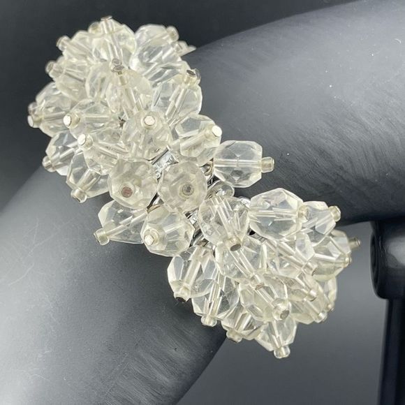 Mid Century Japan Expandable Bracelet Clear Crystal Beaded Cha Cha - Picture 1 of 7
